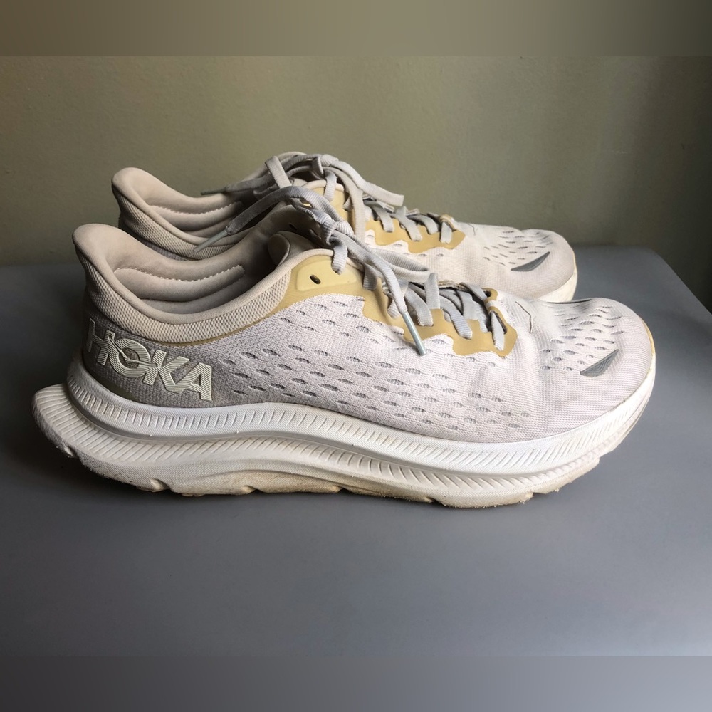 Hoka Womens Kawana Running Shoes Size: US 9.5 B EUR 42